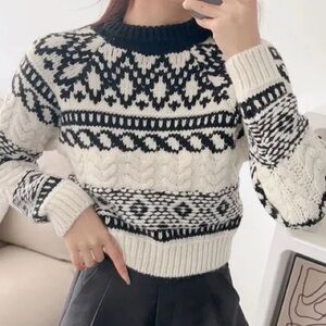 NWT ZARA WOMAN JACQUARD KNIT SWEATER SIZE S